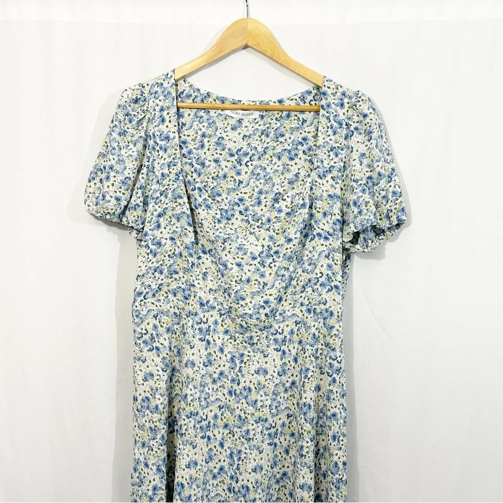 Floret Studios Floral Short Sleeve Puff Sleeve Dress - Picture 3 of 10